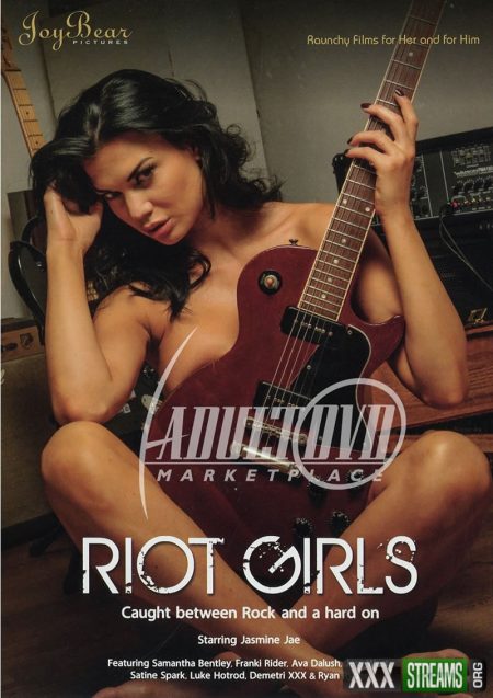 Riot Girls Ava Dalush, Demetri