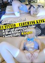 Goddess proportions! A slim yet glamorous model in Blue Archive’s Toki bunny outfit! Angle2