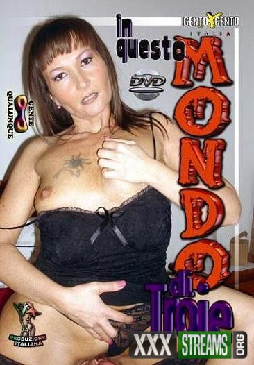 In Questo Mondo di Troie Etero, Group Sex
